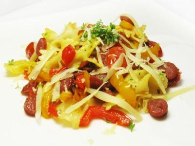 Рецепт Итальянский салат с перцем и салями
